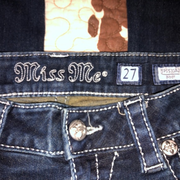 Women’s Miss Me Jeans - Picture 3 of 4
